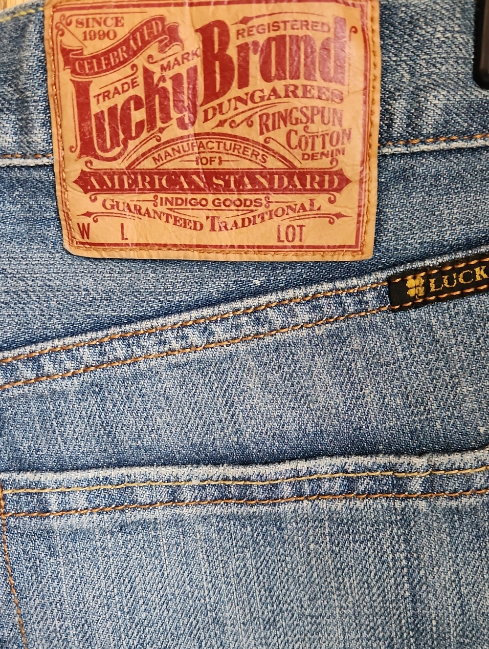 Lucky Brand Men's Light Blue Straight Jeans with Tan Patch